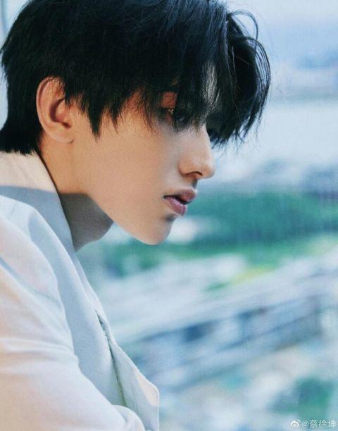 最初爆料蔡徐坤视频  第2张